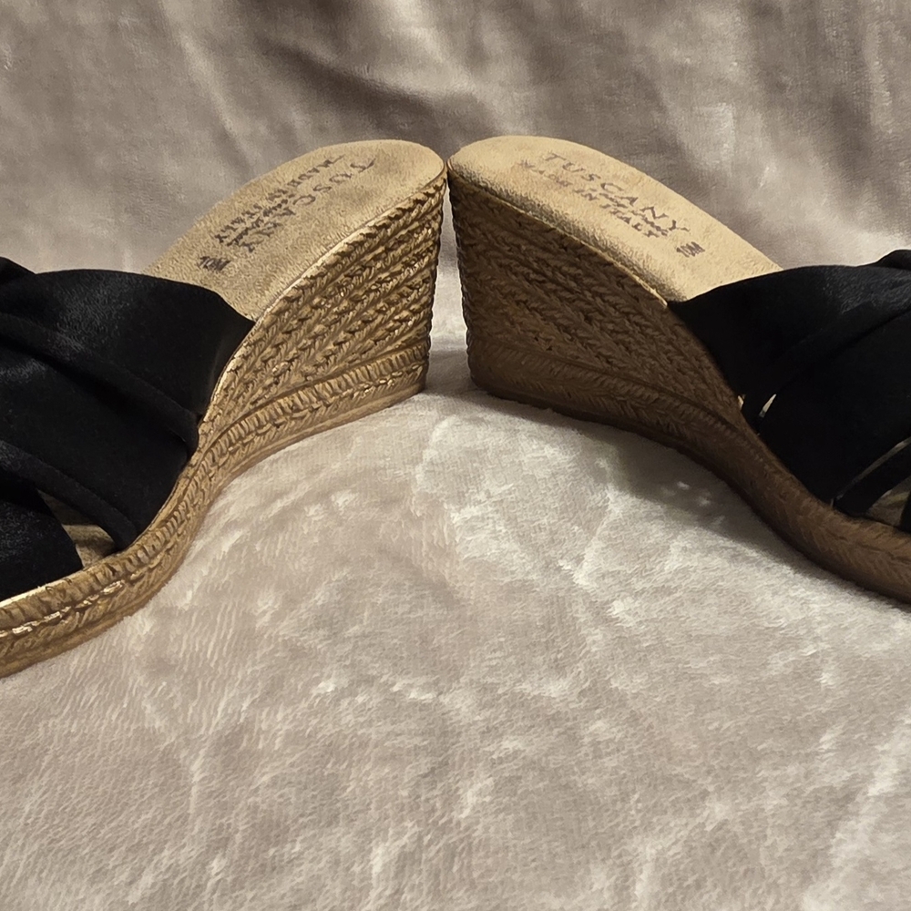 Tuscany Easy Street Ghita Black Crepe Wedge Sandal in Women's Size 10 - Picture 4 of 9